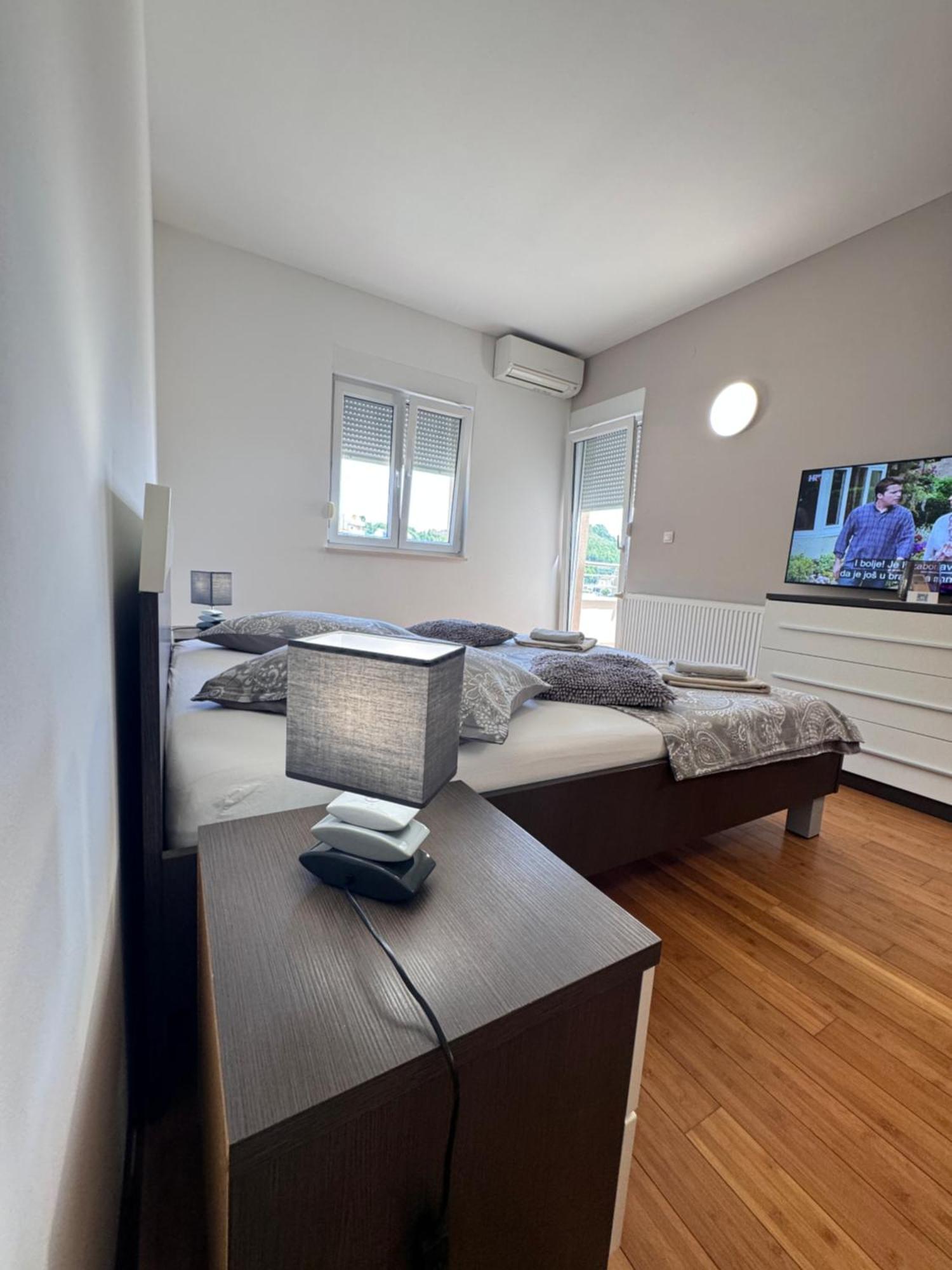 Apartments San Monte Podstrana Exterior photo