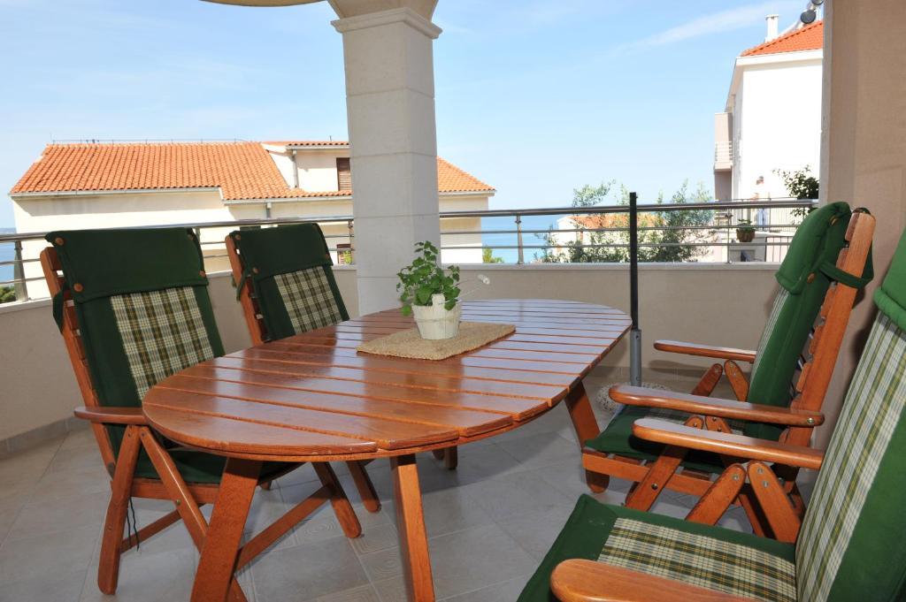 Apartments San Monte Podstrana Room photo